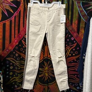 Free People Off-White Skinny Jeans with Distressed Accents